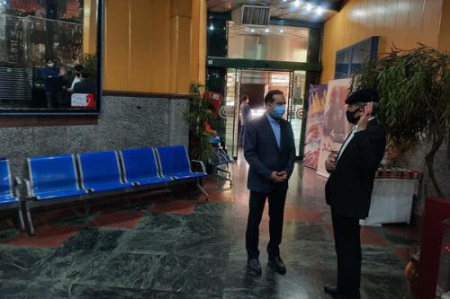 انتظامی به تماشای خون شد نشست