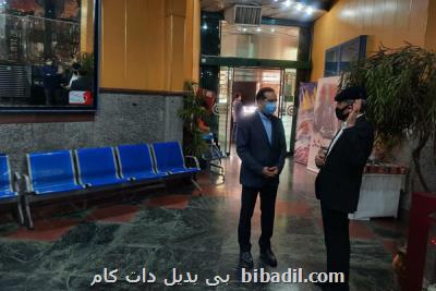 انتظامی به تماشای خون شد نشست