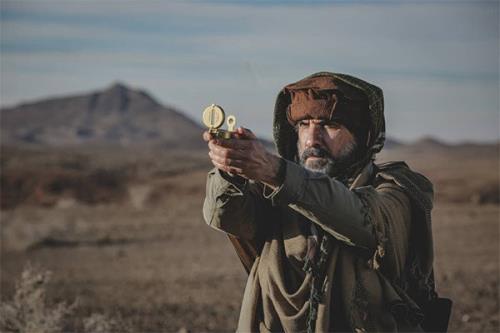 نقش جاسوس گاندو بارها بازنویسی شد