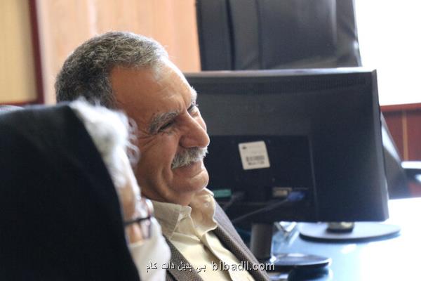 برای او که برخی صداهای ممنوعه را مجاز کرد