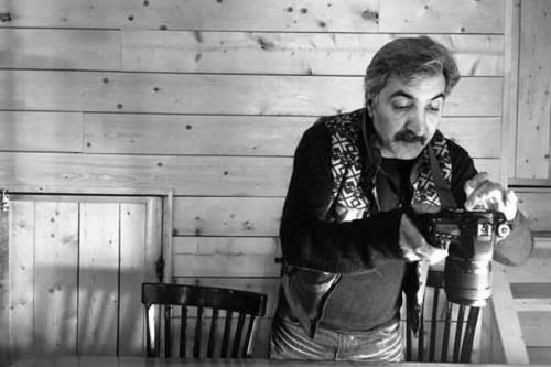 مخزن نیمه اردیبهشت به صحنه می رود