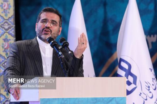 مساجد باید محور فعالیتهای هنری باشند