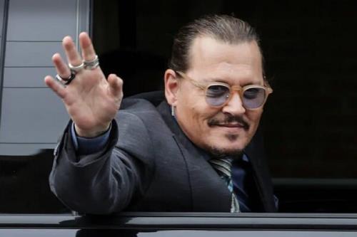 جانی دپ از تحریم درمی آید