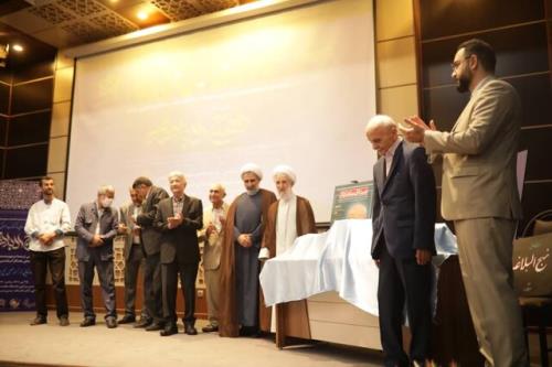 حمید منوچهری چه عاشقانه نهج البلاغه را کتاب صوتی کرد