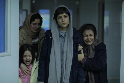یک رقابت سه گانه در بالای جدول سینما 21 میلیارد کاهش فروش داشت