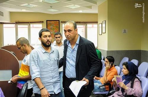 حمید فرخ نژاد چطور همایش سلطنت طلبان را تبدیل به یک نمایش کمدی کرد؟ بعلاوه عکس و فیلم