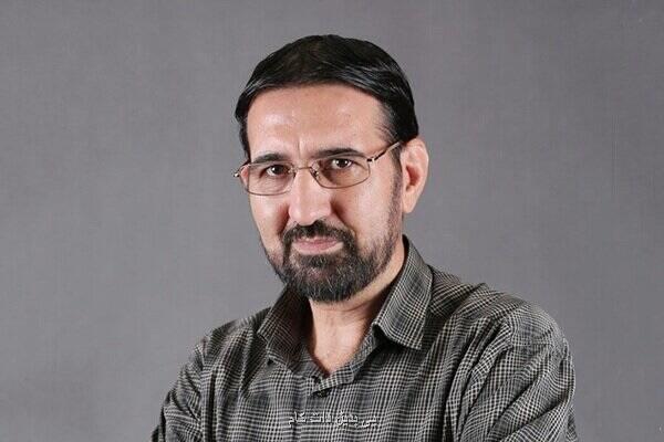 خودنویس تا پایان نوشتن کنار نوقلم است