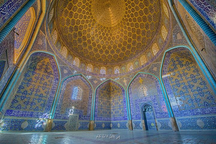 هنر اسلامی بر خلاف هنر مدرن معنابنیاد است فلسفه نقوش هندسی تکرار شونده
