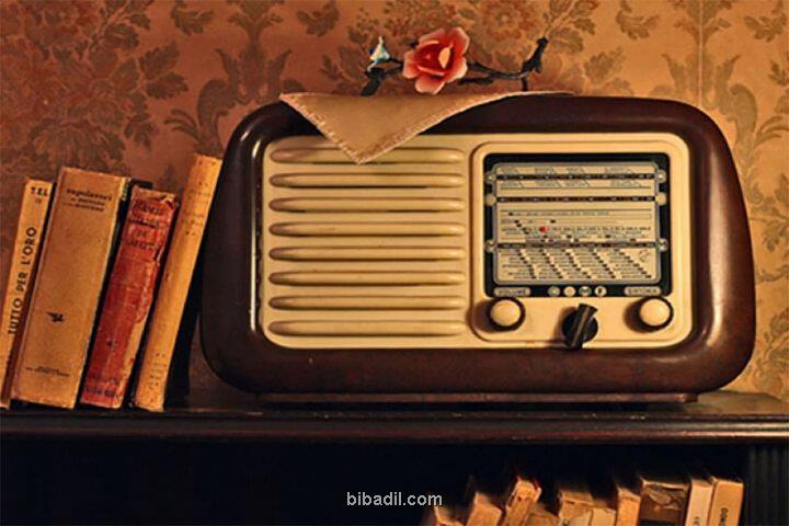 یه شب مهتاب فضایی صمیمانه دارد میهمان برنامه شبانگاهی باشید