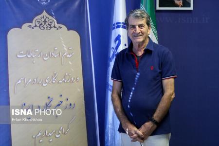 مسعود مهاجر: ایسنا همچنان دانشجویی است