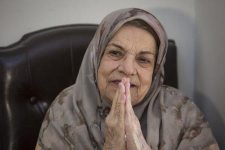 آیین بدرقه و خاكسپاری صدیقه كیانفر در قطعه هنرمندان برگزار گردید