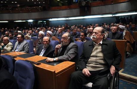 كشاورز تا انتهای عمر بی حاشیه زندگی كرد