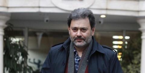 كارگردان معمای شاه جامه سوگ بر تن كرد