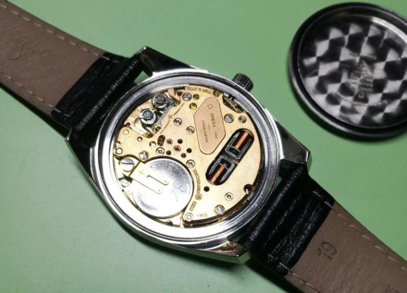 باتری ساعت مچی چند ولت است و چگونه بخریم